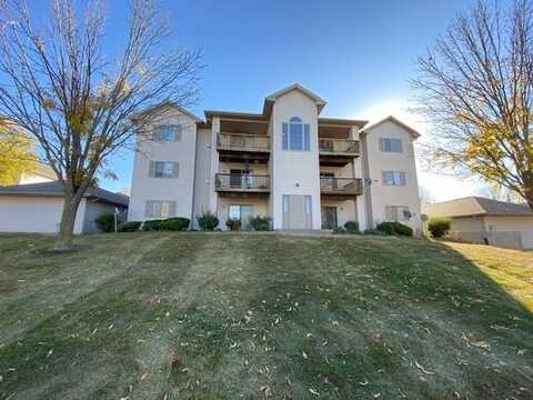 2875 Coral Ct, Coralville, IA 52241