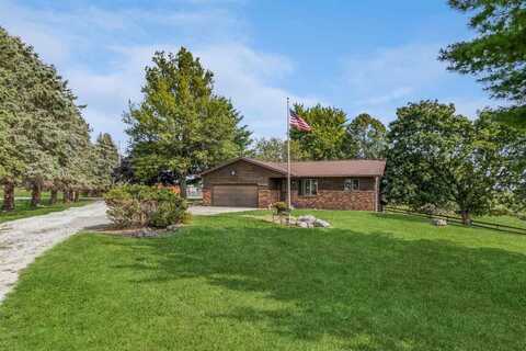 1922 M Avenue, Marengo, IA 52301