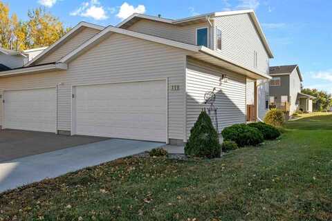 317 Antler Ct, Marion, IA 52302