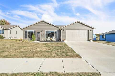 2701 Troy Avenue, Spirit Lake, IA 51360