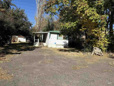 151 W South Ave., Hagerman, ID 83332