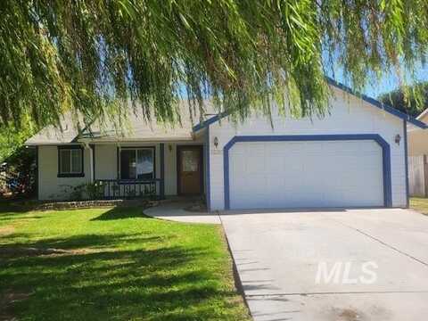 1520 W Bird Loop, Nampa, ID 83686