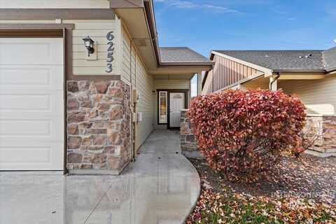 6253 N Maximus Place, Meridian, ID 83669