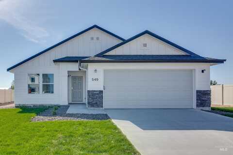 1925 SW Besra Dr, Mountain Home, ID 83647