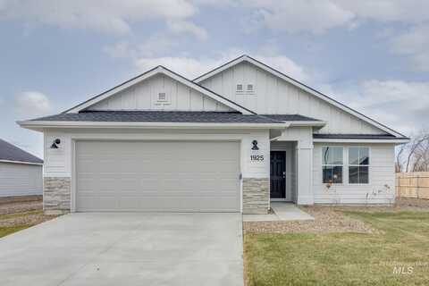 1925 SW Besra Dr, Mountain Home, ID 83647