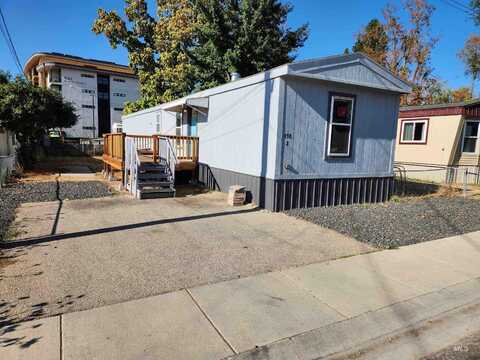 498 E 40th St., Garden City, ID 83714