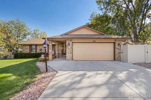 1716 Rolling View Dr, Loveland, CO 80537