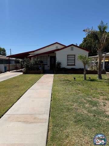 154 C St, Brawley, CA 92227