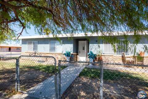 302 E Hamilton Ave, El Centro, CA 92243