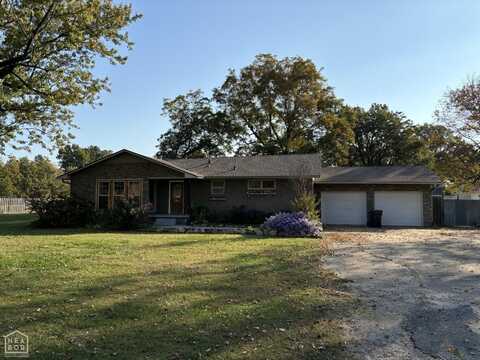 302 N Main, Bono, AR 72416