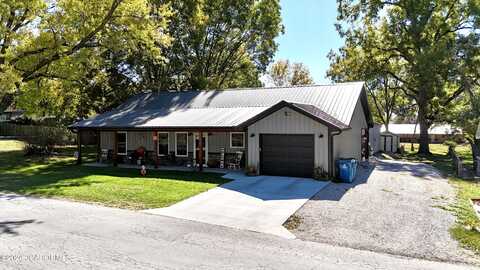 316 W MORGAN STREET, Tipton, MO 65081