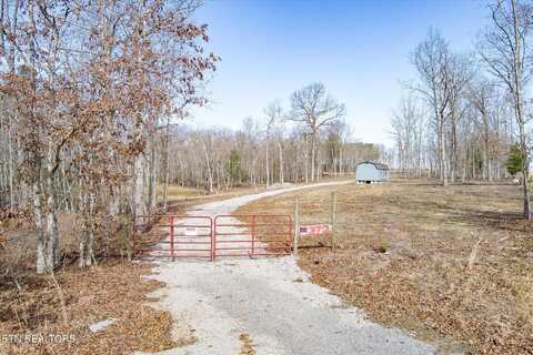 372 Perkins Trail Tr, Deer Lodge, TN 37726
