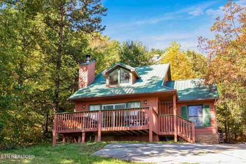 2119 N Tamins Drive, Gatlinburg, TN 37738