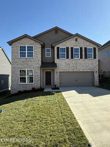 9214 Dragon Boat Rd, Knoxville, TN 37931