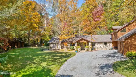 217 Seaton Drive, Gatlinburg, TN 37738