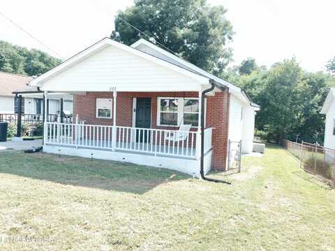 207 N Walnut St, Lenoir City, TN 37771