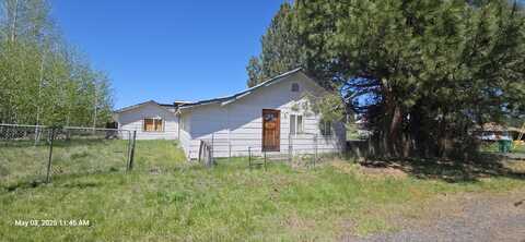 404 S 1st Avenue, Chiloquin, OR 97624