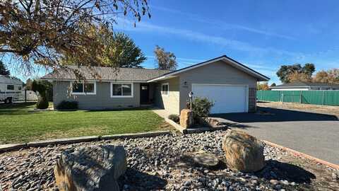 4750 Homedale Road, Klamath Falls, OR 97603