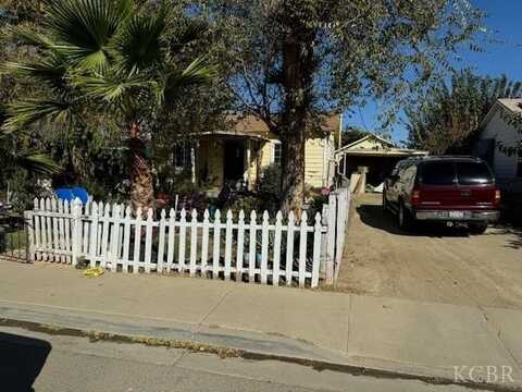 525 Kern Street, Avenal, CA 93204