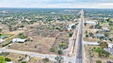 Charolet Ave, Harper, TX 78631