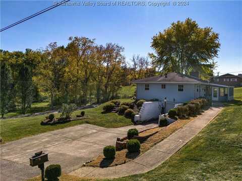 308 Dewey Drive, Saint Albans, WV 25177