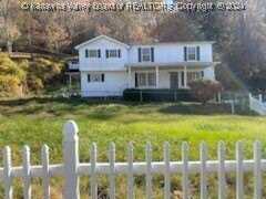 1769 Sugar Creek Drive, Charleston, WV 25387