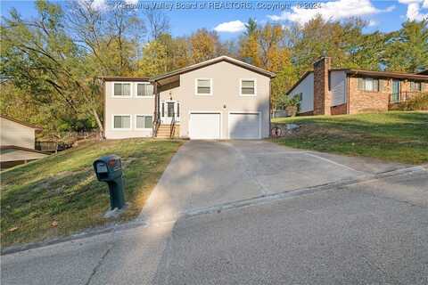 827 Valley Drive, Dunbar, WV 25064