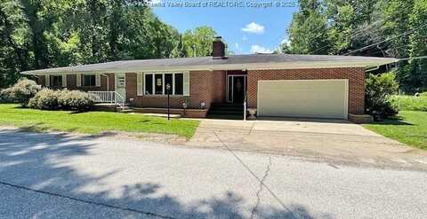 1526 Trace Fork Road, South Charleston, WV 25309