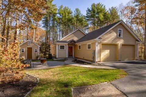 8 Coopers Way, Kittery, ME 03904