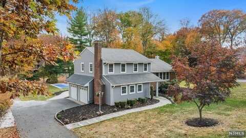 756 Mountain Avenue, Wyckoff, NJ 07481