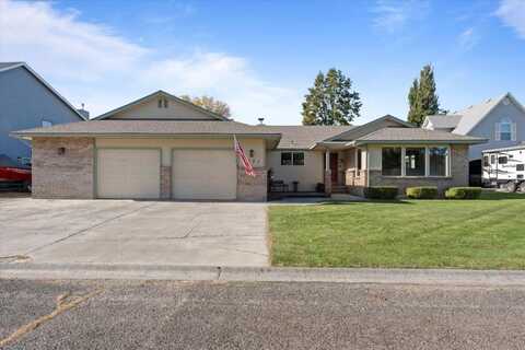 9371 Vernal Ave SE, Moses Lake, WA 98837