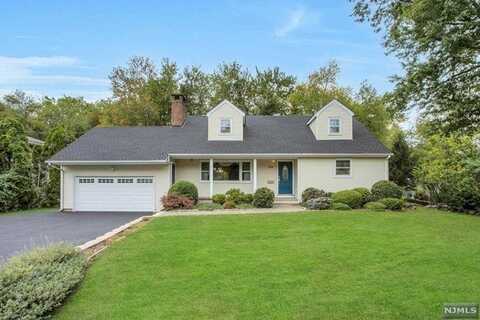 394 4th Avenue, Westwood, NJ 07675