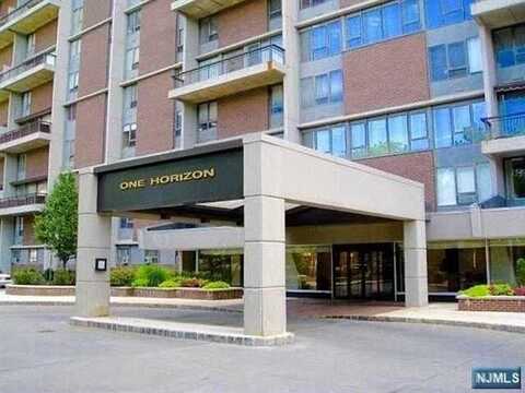 1 Horizon Road, Fort Lee, NJ 07024