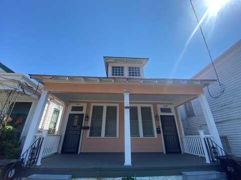 2111 Cadiz, New Orleans, LA 70115