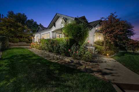 303 Hoffman, Jackson, CA 95642