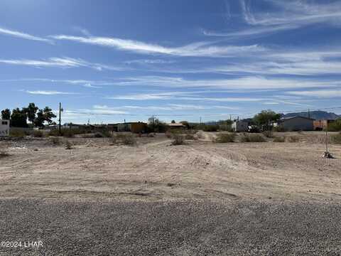 4884 E Island Pl, Topock, AZ 86436