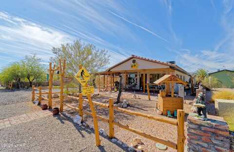 49544 Turquoise Ave, Quartzsite, AZ 85346