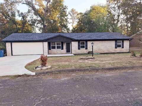 2103 E Harold St, Gladewater, TX 75647