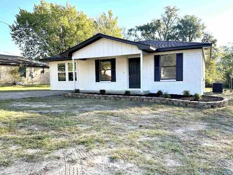 1004 N Lynn St, Gladewater, TX 75647