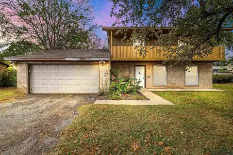 314 Fairview Dr, Longview, TX 75604