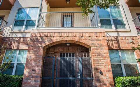 2101 Main Street, Lubbock, TX 79401