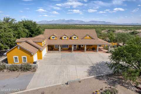 2561 Mesilla Hills Drive, Las Cruces, NM 88005