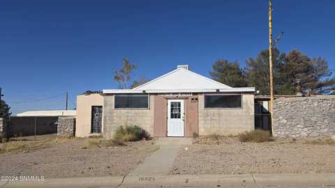 15825 B Street, Organ, NM 88052