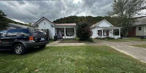 542 RIVERSIDE Drive, Prestonsburg, KY 41653