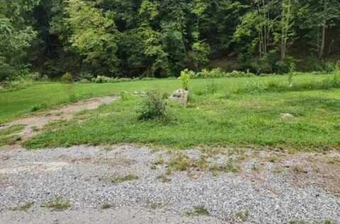 11501 West Ky Hwy 550, Dwarf, KY 41739