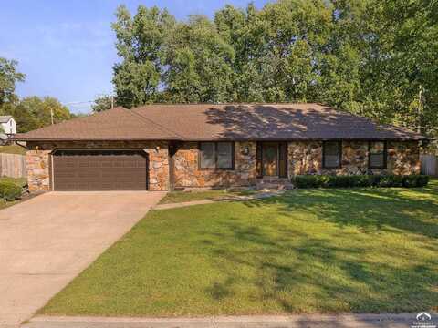 1014 Acorn Drive, Eudora, KS 66025