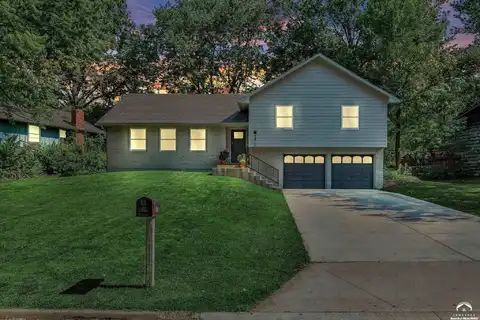 3013 Sage Brush Drive, Lawrence, KS 66047