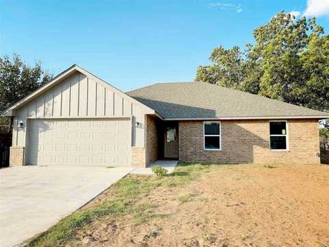 805 D Ave, Cache, OK 73527