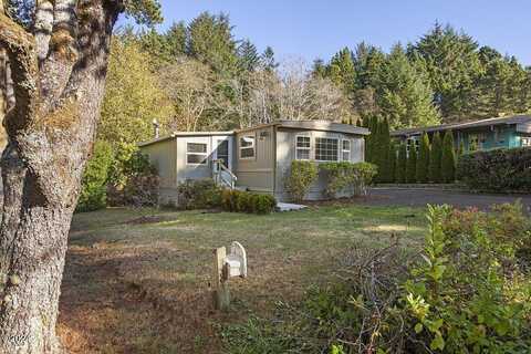 5405 NW Pacific Coast, Waldport, OR 97394