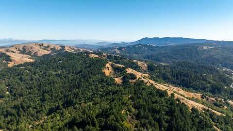 5748 Lucas Valley Rd, Nicasio, CA 94946